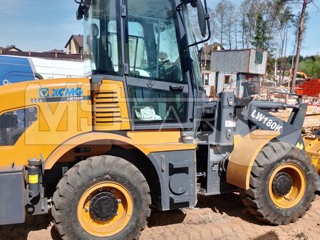 Техническое обслуживание фронтального погрузчика XCMG LW180K - 2
